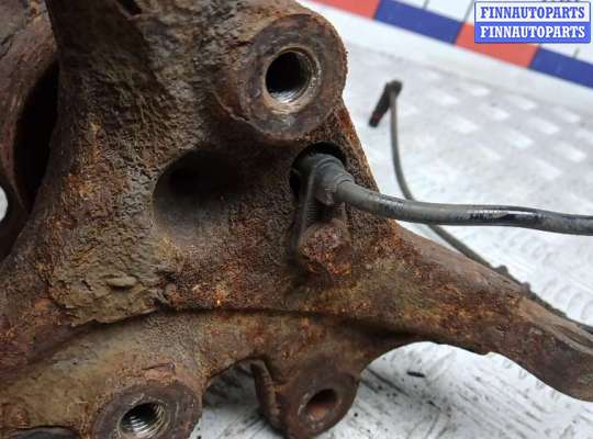 купить ступица передняя правая на MERCEDES BENZ C-CLASS W203