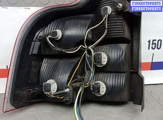 купить фонарь задний правый на VOLVO XC90 1