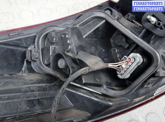 купить фонарь задний правый на RENAULT MEGANE 3