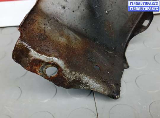 купить крыло переднее левое на TOYOTA YARIS P9