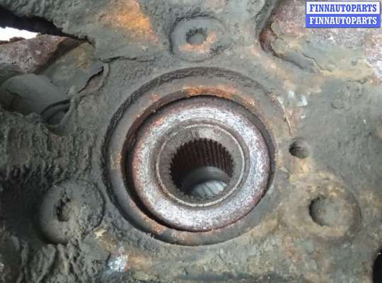 купить ступица передняя правая на SKODA OCTAVIA A7