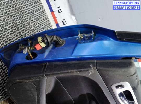 Дверь боковая на Peugeot 307