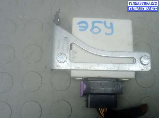 купить блок управления на TOYOTA COROLLA VERSO 2