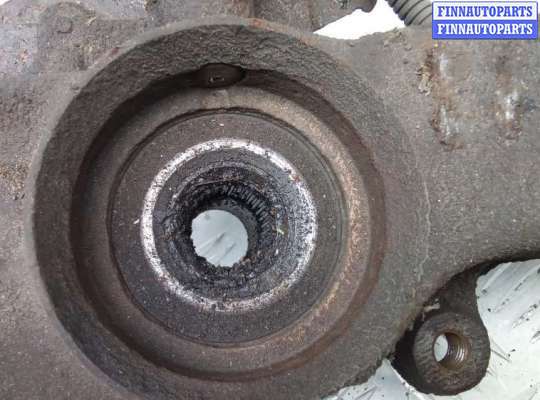 купить ступица передняя правая на AUDI A4 B5