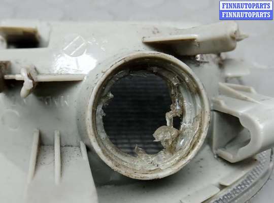 купить поворотник фары правый на AUDI 80 B3