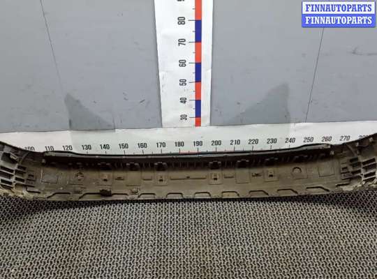 купить бампер задний на VOLKSWAGEN CADDY 3