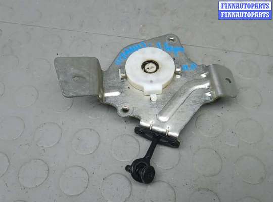 купить ограничитель двери передней правой на PEUGEOT 3008 1