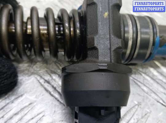 купить форсунка дизельная на VOLKSWAGEN TOUAREG 7L