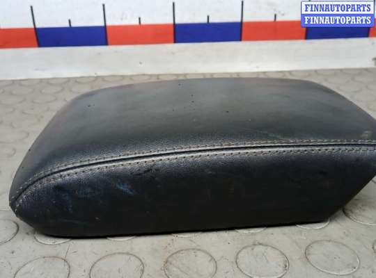 купить крышка подлокотника на AUDI A4 B8