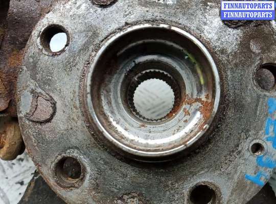 купить ступица передняя правая на SKODA OCTAVIA A5