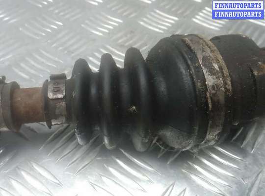 купить привод передний правый на PEUGEOT 107 1