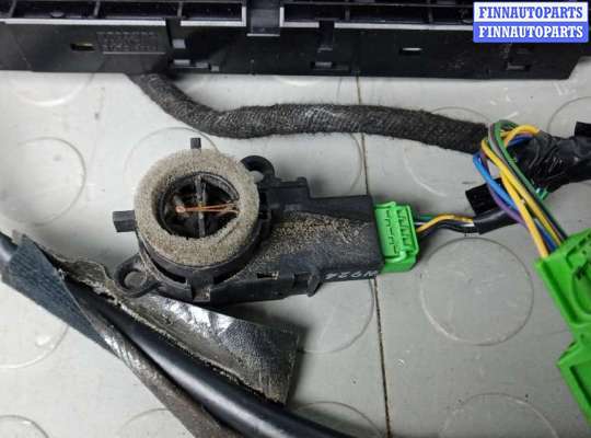 купить центральная консоль на VOLVO XC60 1