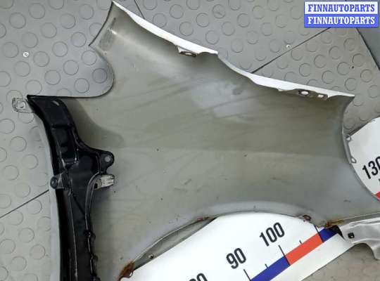 купить крыло переднее левое на HONDA JAZZ 1