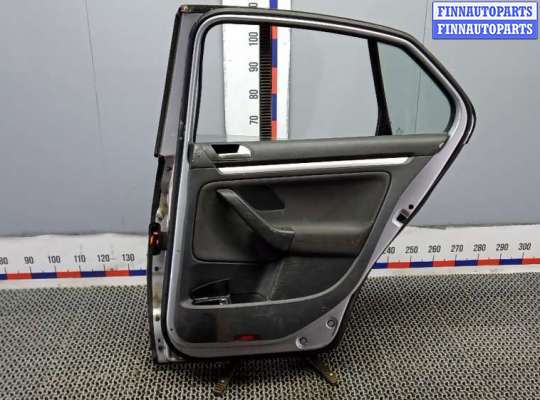 купить дверь задняя правая на VOLKSWAGEN JETTA 5