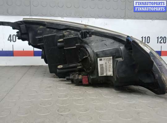 Фара передняя на Opel Astra J