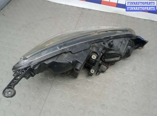 Фара передняя на Opel Astra J