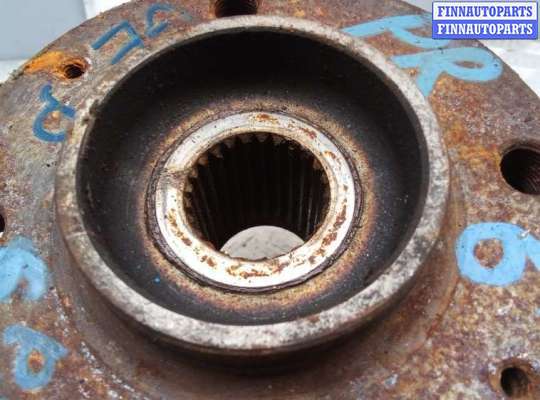 купить ступица передняя правая на PEUGEOT 3008 1