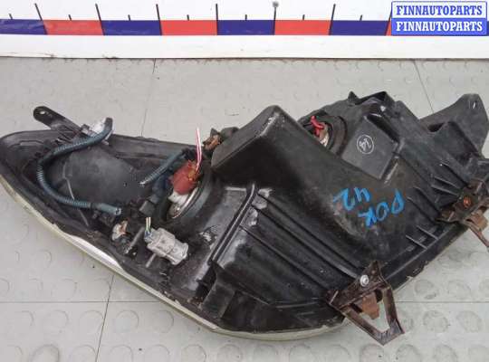 купить фара левая на TOYOTA COROLLA VERSO 2