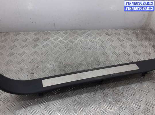 купить накладка порога внутренняя левая на HYUNDAI GENESIS