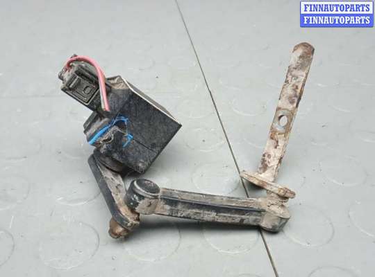 Датчик дорожного просвета на Mercedes-Benz GL (X164)