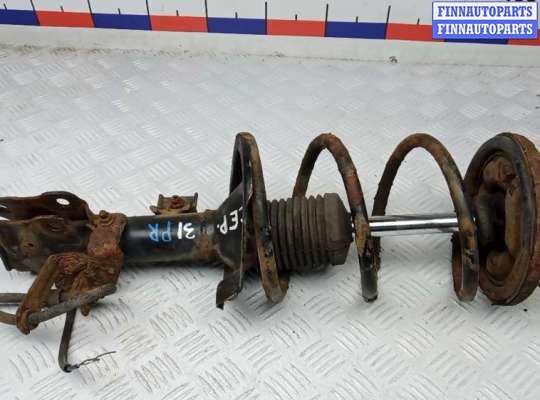 стойка передняя правая MT532592 на MITSUBISHI LANCER 10