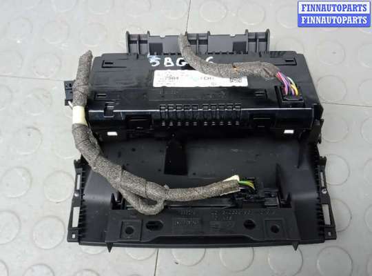 Дисплей бортового компьютера на Opel Astra J