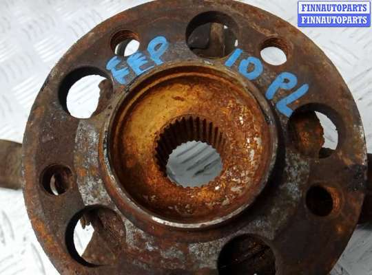 купить ступица передняя левая на MERCEDES BENZ A-CLASS W176