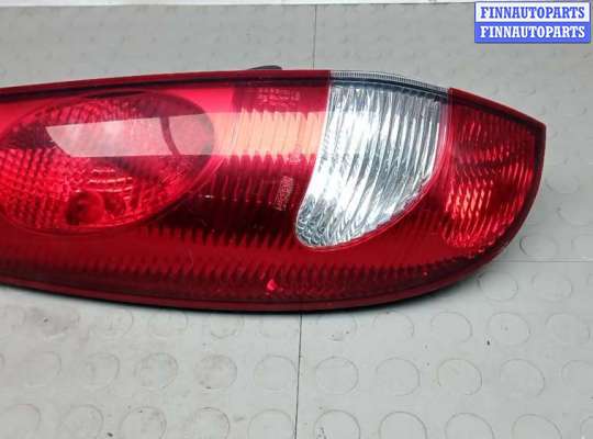 купить фонарь задний левый на NISSAN ALMERA TINO V10