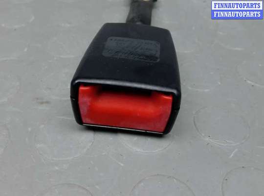 купить защелка ремня безопасности на SKODA RAPID