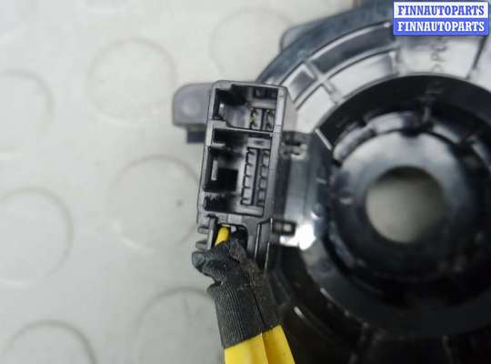 Подрулевой шлейф (кольцо SRS) на Toyota Harrier II (U30W)