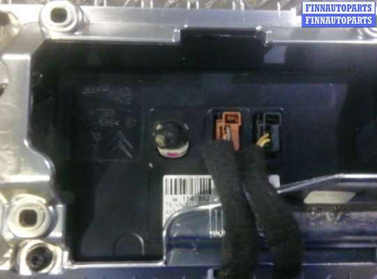 купить монитор на PEUGEOT 308 2