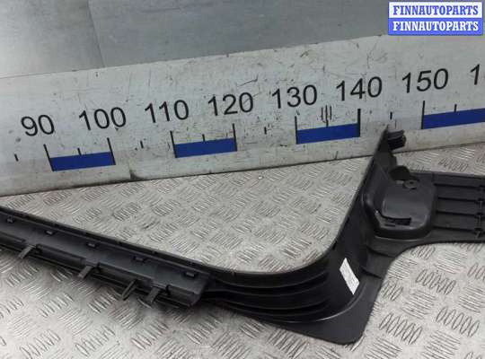 купить накладка порога внутренняя правая на VOLKSWAGEN TOUAREG 7L