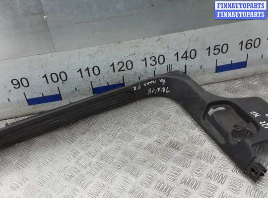 накладка порога внутренняя правая VG2556894 на VOLKSWAGEN TOUAREG 7L