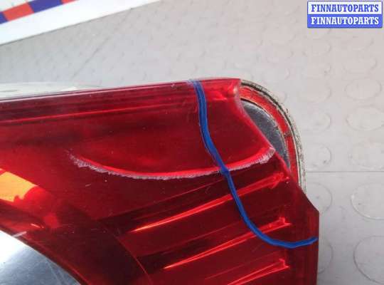 Фонарь задний на Volkswagen Jetta V (1K)