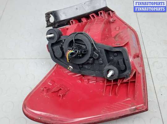 купить фонарь задний правый на CITROEN C5 2