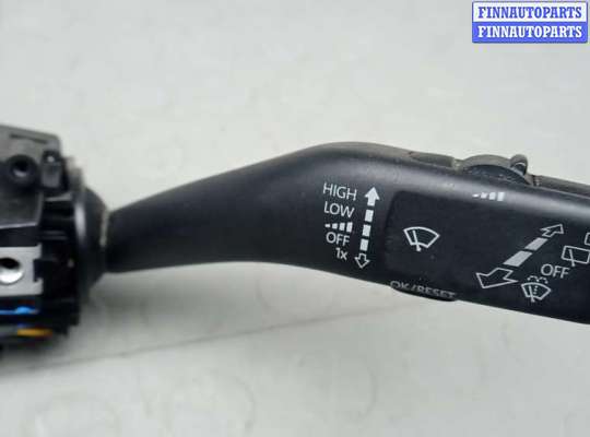 Подрулевой переключатель на Skoda Rapid (NH)