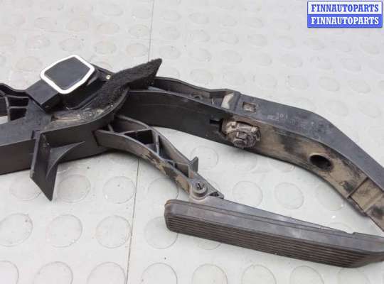 купить педаль газа на MERCEDES BENZ C-CLASS W203