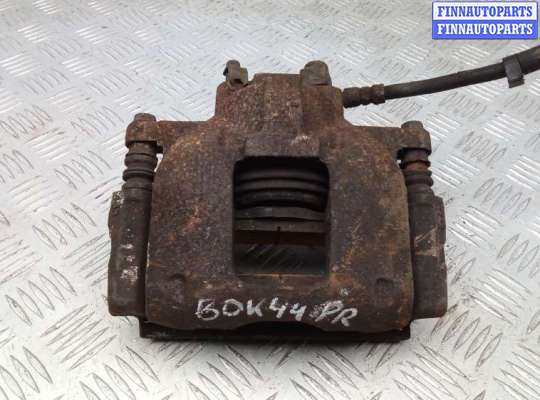 Скоба суппорта на Jeep Cherokee III / Liberty (KK)