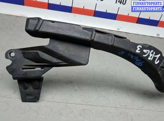 купить крепление фары правой на OPEL ZAFIRA C