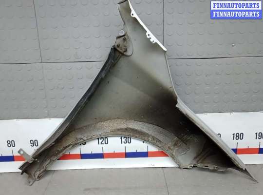 Крыло переднее