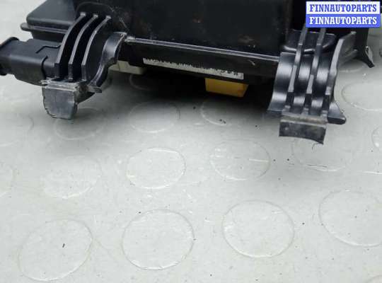 купить блок предохранителей на CITROEN C4 PICASSO 2