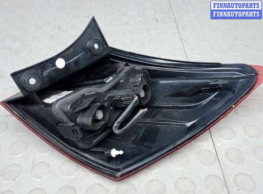 купить фонарь задний левый на NISSAN QASHQAI J10