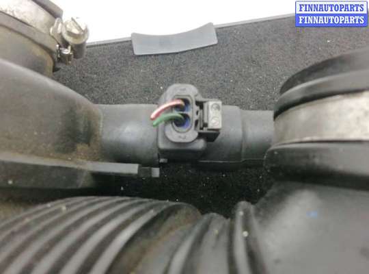 купить патрубок интеркулера на MERCEDES BENZ C-CLASS W204