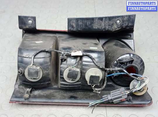 купить фонарь задний левый на CHRYSLER VOYAGER 5