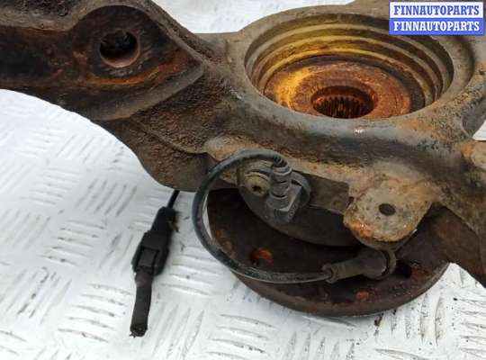 купить ступица передняя левая на OPEL MOVANO B