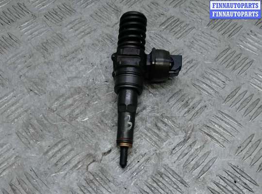 форсунка дизельная VG2469640 на VOLKSWAGEN JETTA 5