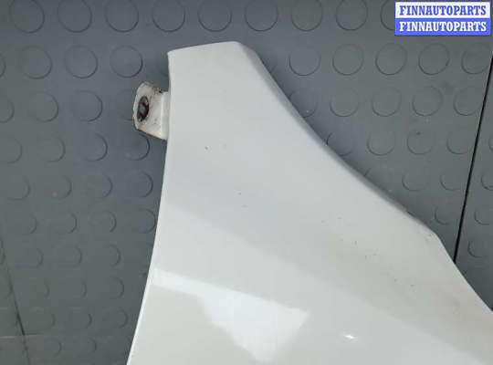 Крыло переднее на Jeep Grand Cherokee IV (WK2)