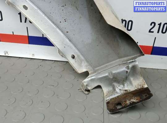 Крыло переднее на Jeep Grand Cherokee IV (WK2)