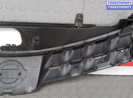купить решетка радиатора на NISSAN NOTE E11