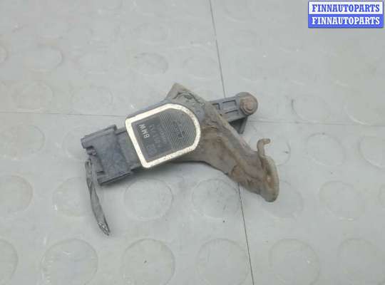 купить датчик положения подвески на BMW X5 E70